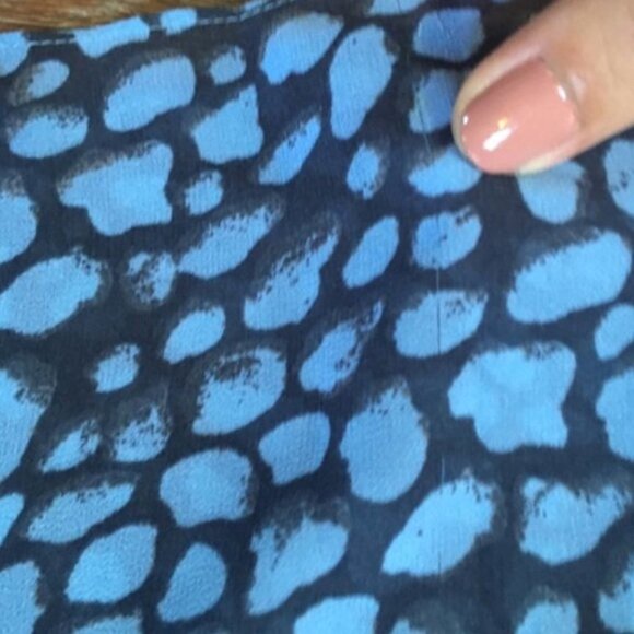 Moda International Animal Print Peasant Embellished Blouse Women’s Medium - Picture 13 of 13